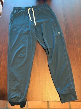 Vuori Sunday Performance Jogger Men’s Medium Ink Blue